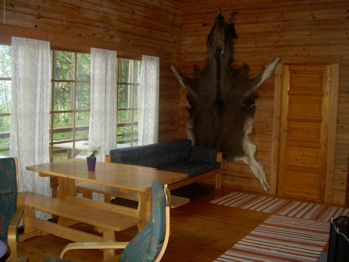 Kuus-Hukkala Hotel Harkala  ภายนอก รูปภาพ