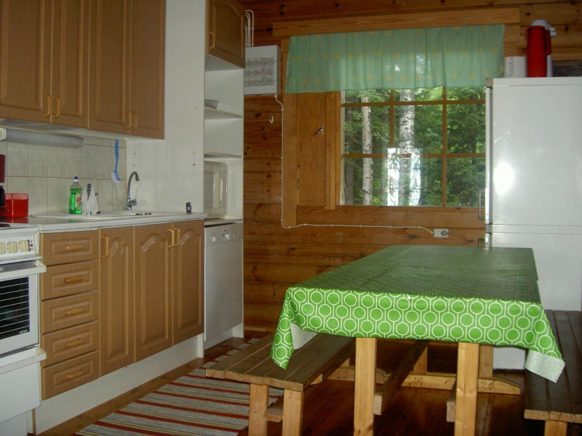 Kuus-Hukkala Hotel Harkala  ภายนอก รูปภาพ