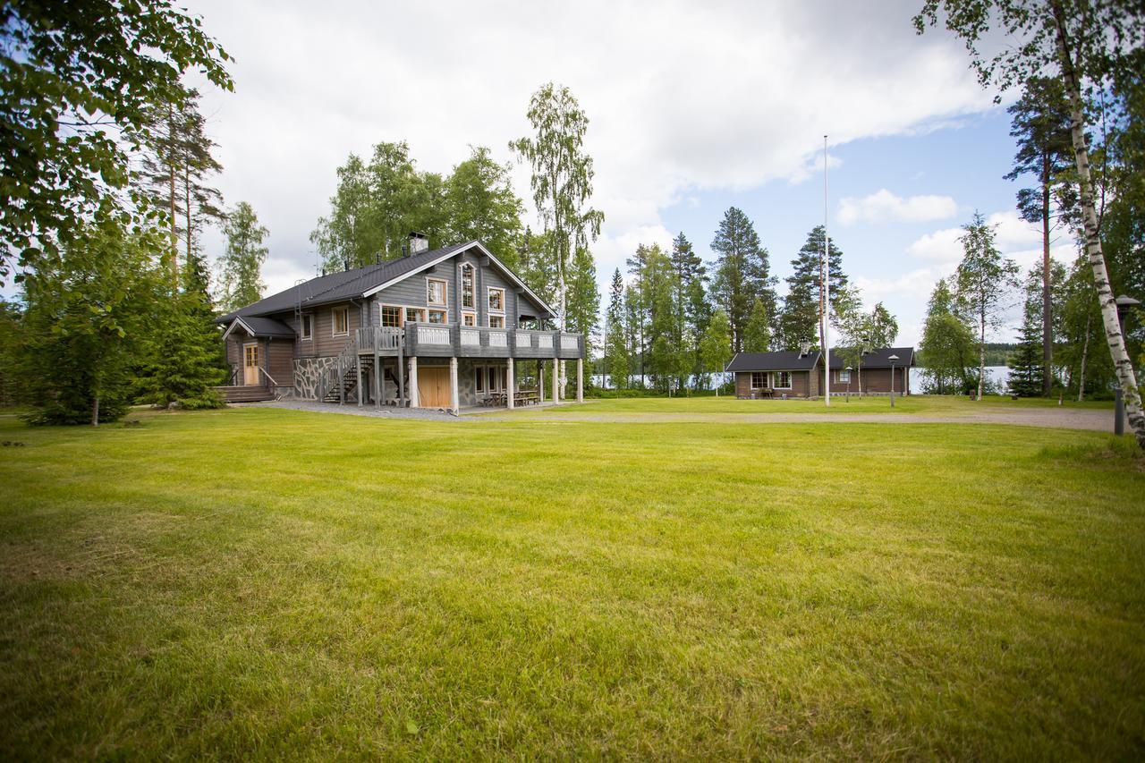Kuus-Hukkala Hotel Harkala  ภายนอก รูปภาพ