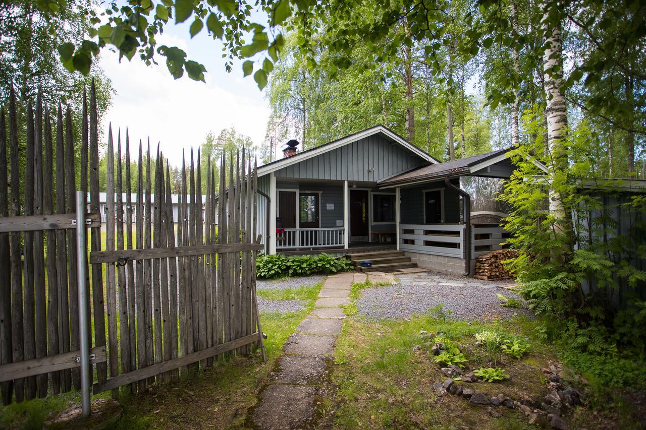 Kuus-Hukkala Hotel Harkala  ภายนอก รูปภาพ